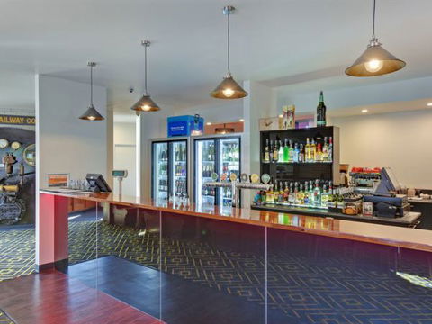 TownHouse Hotel Burnie - Accommodation Port Macquarie 5
