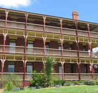 Yarra House - Accommodation Port Macquarie