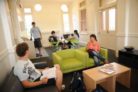 Yarra House - Accommodation Port Macquarie 5