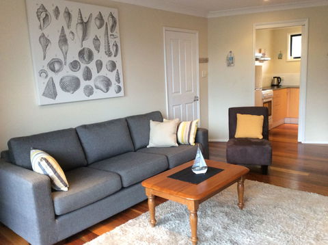 Avalon Seashells - Accommodation Port Macquarie 1