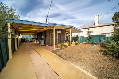 Flinders Ranges Bed And Breakfast - Accommodation Port Macquarie 9