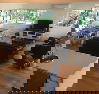 Kangaroo Hollow Preston Beach - Accommodation Port Macquarie