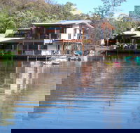 Lakeside Lodge - Accommodation Port Macquarie