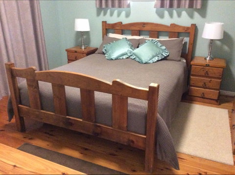 Maleny Country Cottages - Accommodation Port Macquarie 6