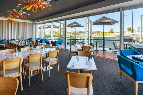 Mercure Sunshine Coast Kawana Waters - Accommodation Port Macquarie 7