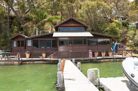 Scotland Island Retreat - Accommodation Port Macquarie 6