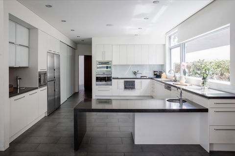 Balgowlah Heights Beach House - Accommodation Port Macquarie 4