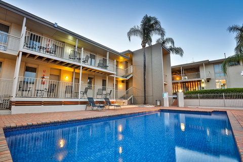 Commodore Motel Mildura - Accommodation Port Macquarie 0