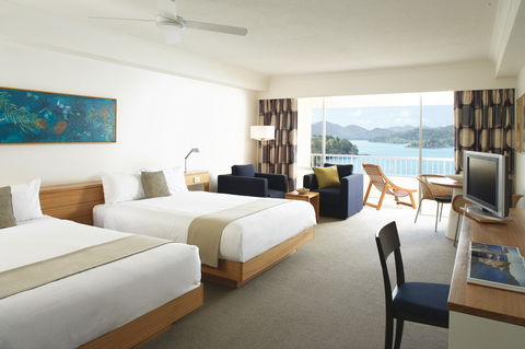 Hamilton Island Reef View Hotel - Accommodation Port Macquarie 2