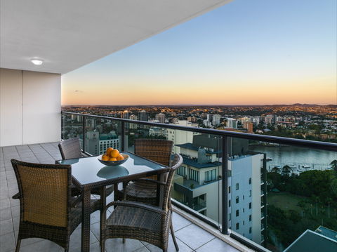 IStay River City Brisbane - Accommodation Port Macquarie 0