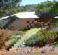 Jalbrook  Estate-  CottagesAlpacasGallery  Function Centre - Accommodation Port Macquarie