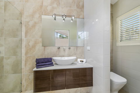 Lakeside Lodge Lake Cathie - Accommodation Port Macquarie 5