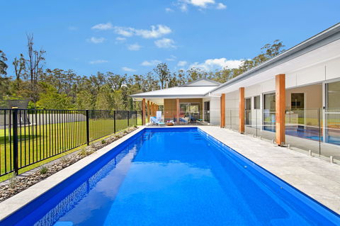 Lakeside Lodge Lake Cathie - Accommodation Port Macquarie 7