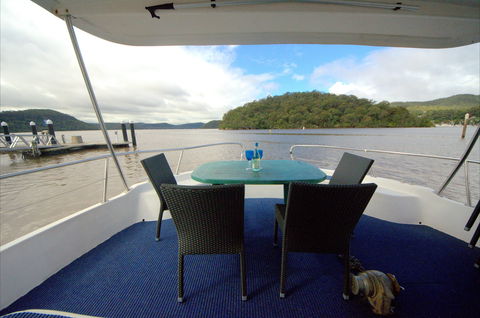 Luxury Afloat Hawkesbury River And Brooklyn - Accommodation Port Macquarie 1