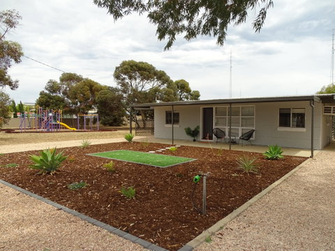 Play On Moontana - Accommodation Port Macquarie 0