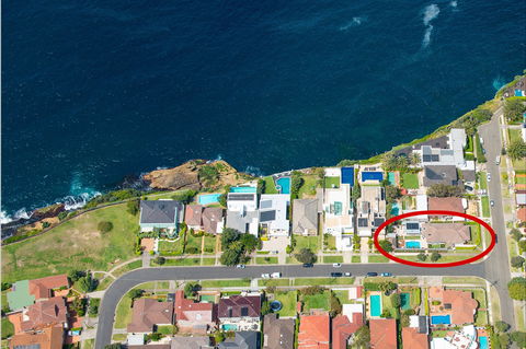 Stunning Luxury Home - Accommodation Port Macquarie 8