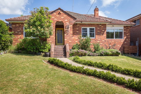 The Yellow Door Guesthouse - Accommodation Port Macquarie 0