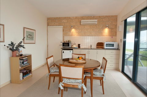 The Rookery At Christmas Cove - Accommodation Port Macquarie 1
