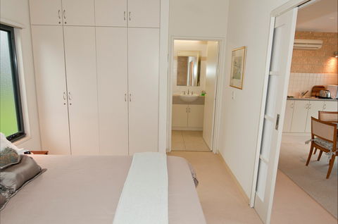 The Rookery At Christmas Cove - Accommodation Port Macquarie 3
