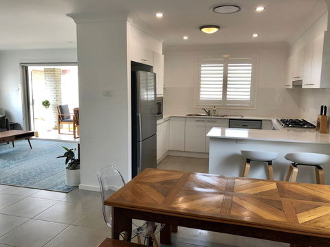 2 Allens Lane - Accommodation Port Macquarie 1
