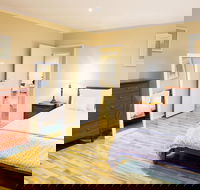 Chrismont Guest House - Accommodation Port Macquarie