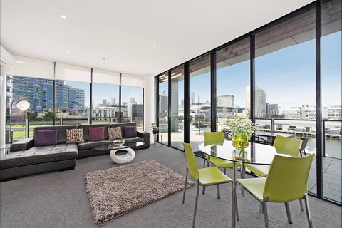 Docklands Private Collection Of Apartments Melbourne - Accommodation Port Macquarie 0