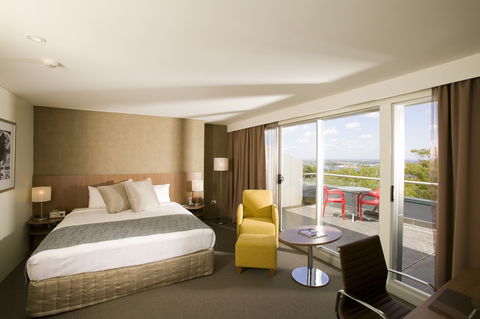 Hotel Urban St Leonards - Accommodation Port Macquarie 2