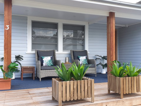 Long Jetty Lake House - Accommodation Port Macquarie 0