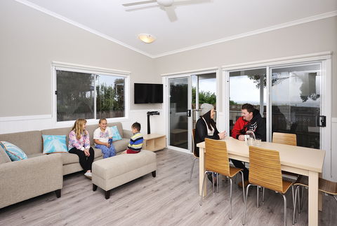 NRMA Portland Bay Holiday Park - Accommodation Port Macquarie 2
