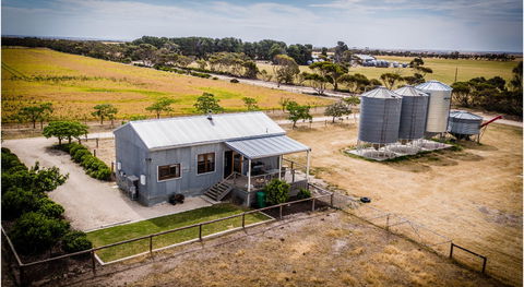 Redwing Farm Barn - Accommodation Port Macquarie 0