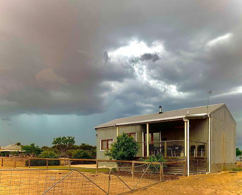 Redwing Farm Barn - Accommodation Port Macquarie 1