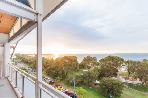 Rockingham Apartments - Accommodation Port Macquarie 2