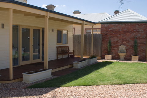 Sabina On Little Myers - Accommodation Port Macquarie 0