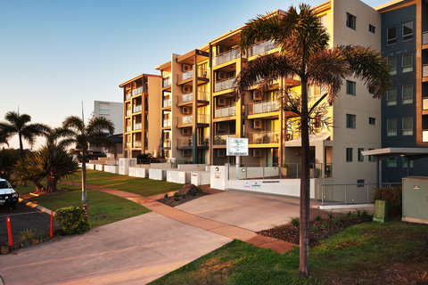 The Point Resort Bargara - Accommodation Port Macquarie 0