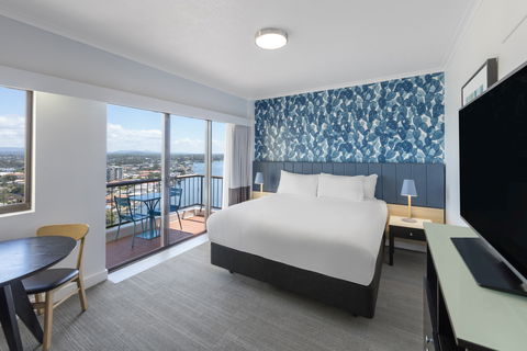Vibe Hotel Gold Coast - Accommodation Port Macquarie 2