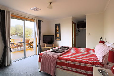 Blue Fin - Accommodation Port Macquarie 1