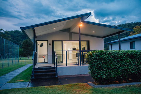 Del Rio Riverside Resort - Accommodation Port Macquarie 1