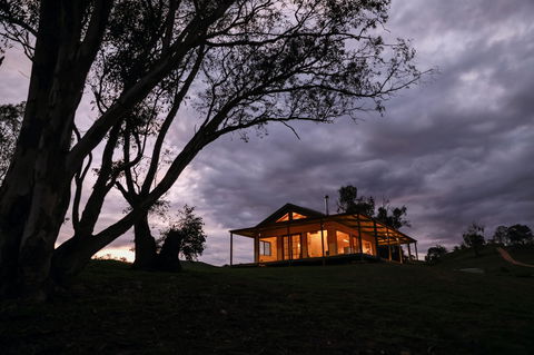 Kestrel Nest EcoHut - Accommodation Port Macquarie 1