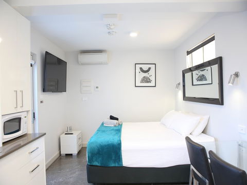 Mark Studios - Accommodation Port Macquarie 1