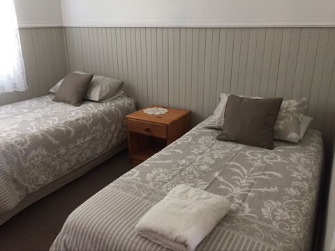 Riverland Holiday Cottage - Accommodation Port Macquarie 2