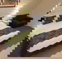 The Palms Motel Chinchilla - Accommodation Port Macquarie