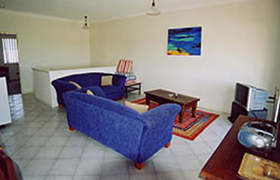 A Beachfront Villa Rockingham - Accommodation Port Macquarie 2