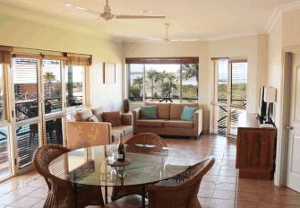 Moonlight Bay Suites - Accommodation Port Macquarie