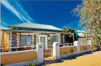 Emaroo Cottages - Accommodation Port Macquarie 1