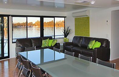 All Seasons Houseboats - Accommodation Port Macquarie 2