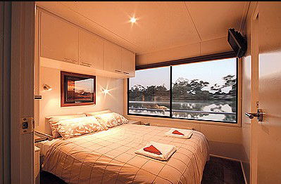 All Seasons Houseboats - Accommodation Port Macquarie 3
