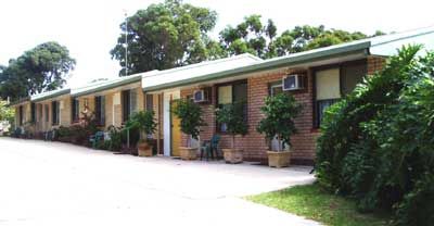 Clovelly Holiday Units - Accommodation Port Macquarie 2