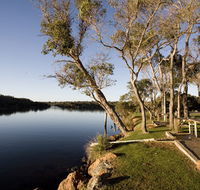 Molloy Caravan Park - Accommodation Port Macquarie