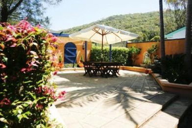 Blueys By The Beach Motel - Accommodation Port Macquarie 0