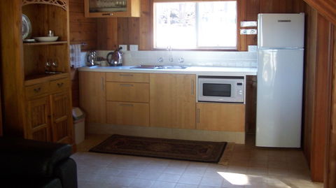 Jarrah Glen Cabins - Accommodation Port Macquarie 1